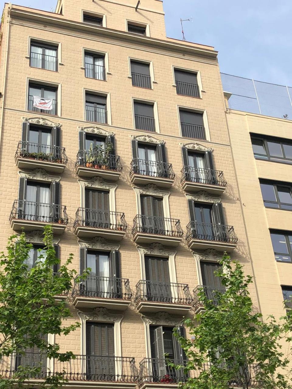 Akira Flats Urgell Apartment Барселона Экстерьер фото