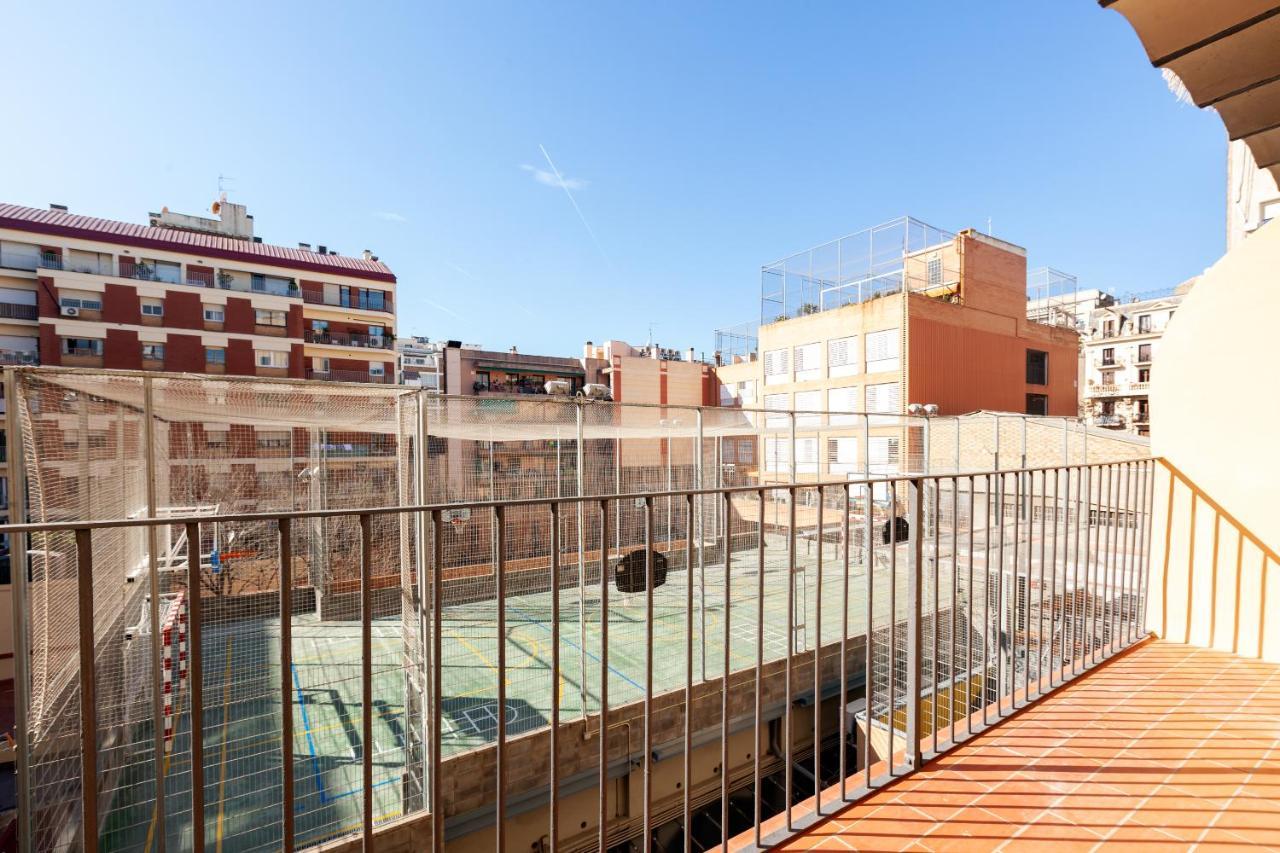 Akira Flats Urgell Apartment Барселона Экстерьер фото